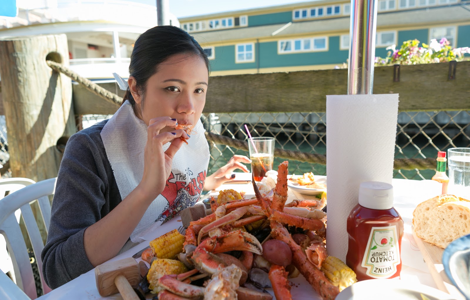 Seafood Feast | The Seattle Crab Pot ~ Hansel Doan